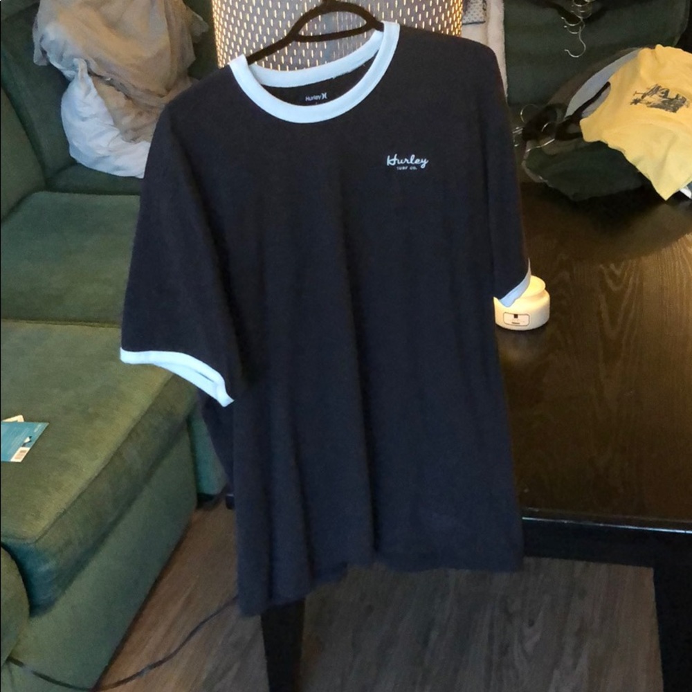 Hurley dark grey t-shirt